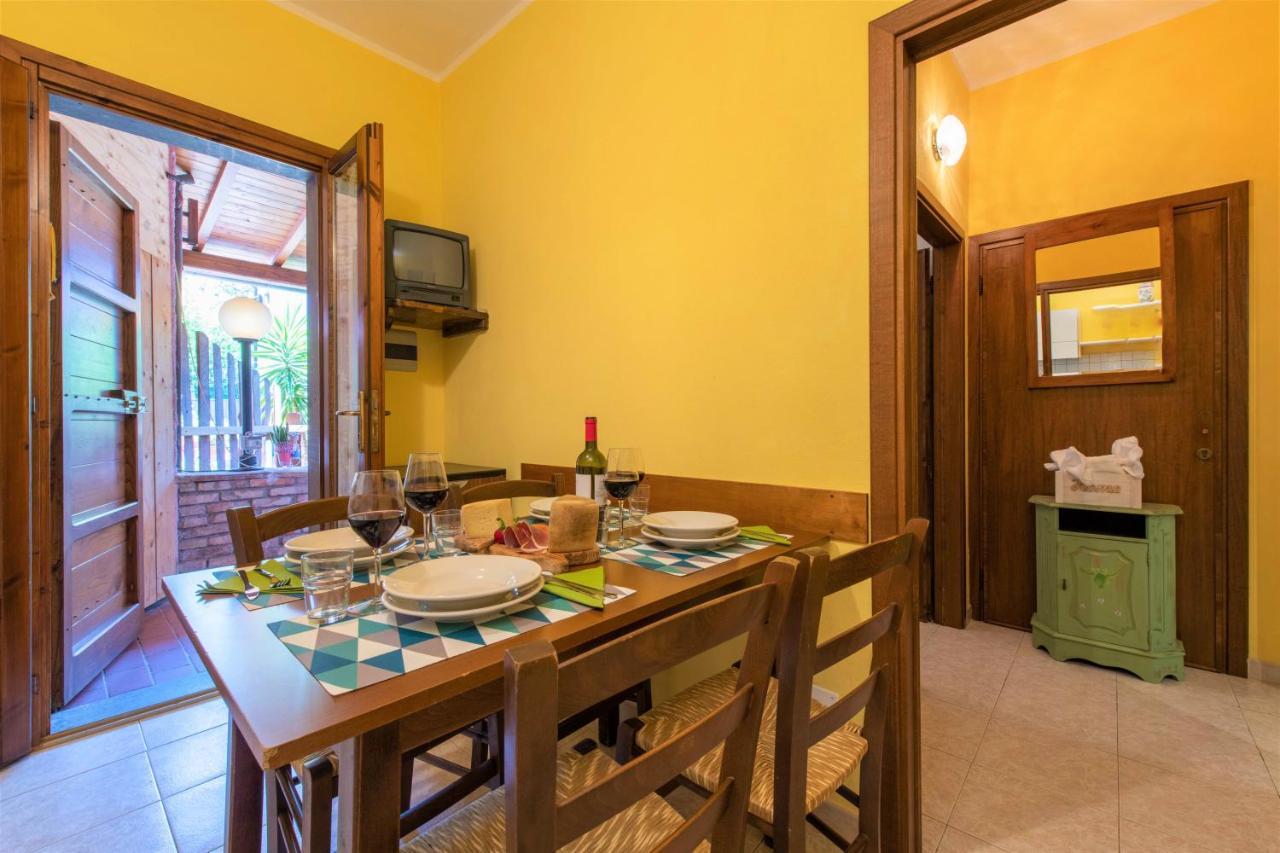 Hostly - Country House Donoratico - Only For Families Exterior foto
